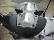 pistons.JPG (73669 bytes)
